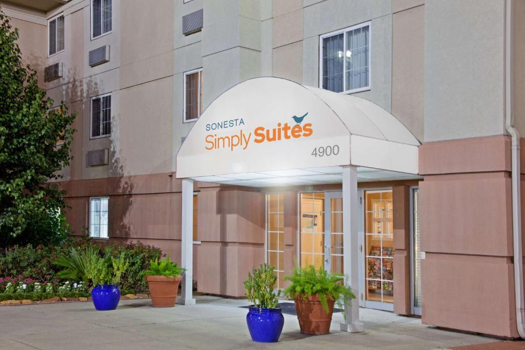 Sonesta Simply Suites Houston Galleria Medical Center Main image 1